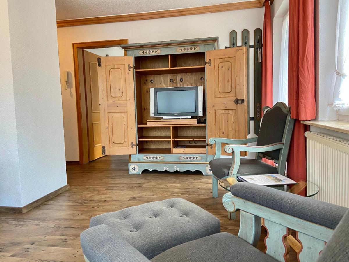 Hotel Zartenbach Hinterzarten Exteriör bild