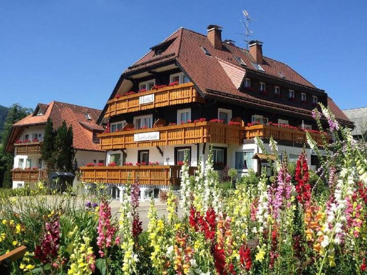 Hotel Zartenbach Hinterzarten Exteriör bild